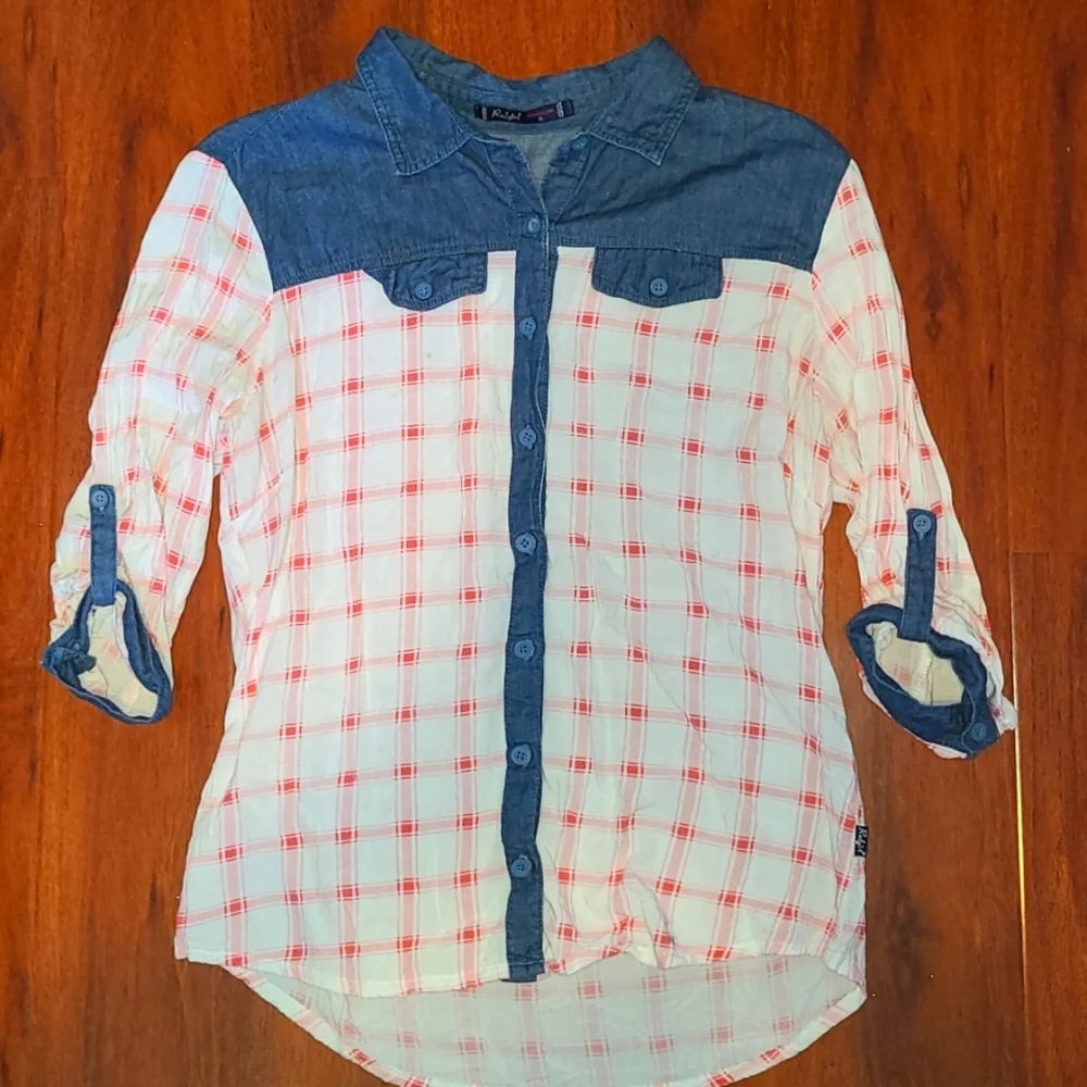 Button-up Shirt - Picture 2 of 2